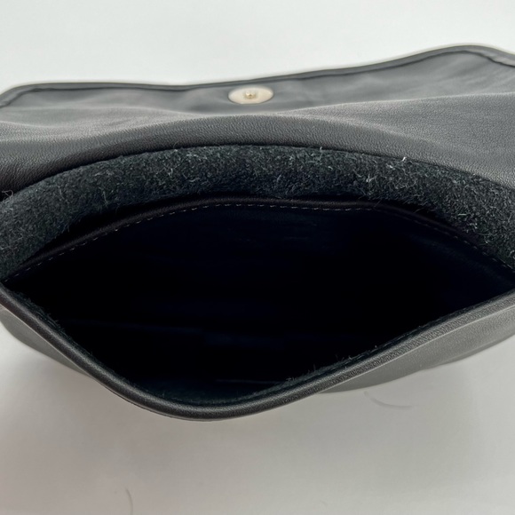 Coach Mini Hippie Flap bag 9142 - Picture 7 of 7